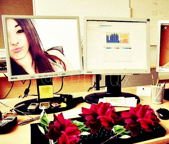 xDLTQx's tweet photo. Hello Sweetie *-* ♥♥♥♥♥ @CeliaMinder http://t.co/vJX8YknzQm