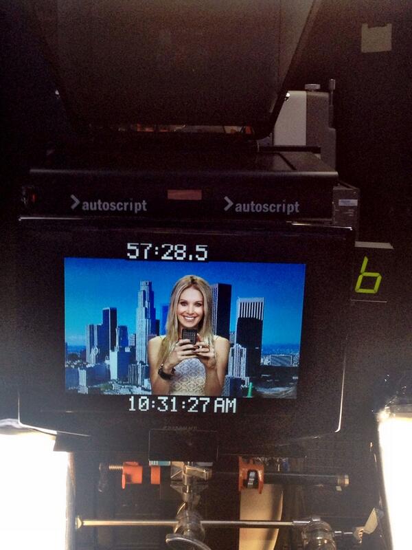 RonaynePga's tweet photo. Tune into @CNN NOW - my 'Pop 5' (what to watch in Pop Culture this week) is up next! #PopFive #CNN http://t.co/bgw1pUT4RY