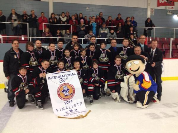 Les Béliers de Quebec ont perdu contre Grenoble 4-1. BrAvo bien joué #hockey #peewee