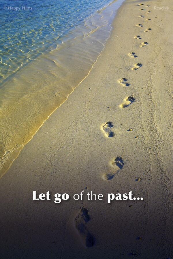 paulharriscoach's tweet photo. Let go of the past, live in the present and happily embrace the future. http://t.co/hp9lRQoS84