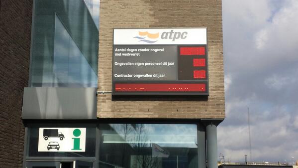 DreamIT_NL's tweet photo. Mooie cijfers van ATPC. Dream IT ontwikkelt software voor de administratieve verwerking van de veiligheidsprotocollen http://t.co/bDxw6OWYXk