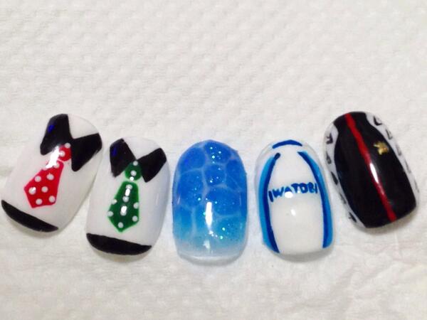 cheri0826's tweet photo. オタクが喜ぶネイル作りたくなってきて、やっぱここはFreeかな？って、チップ作ってみた！ヤバイ自分で萌えてる！ミニコス衣装( ^ω^ )
水面もうまくできた！
このチップは、一番フリーコスしてるモモにプレゼントかなー？ http://t.co/P4B0nOHhQ7