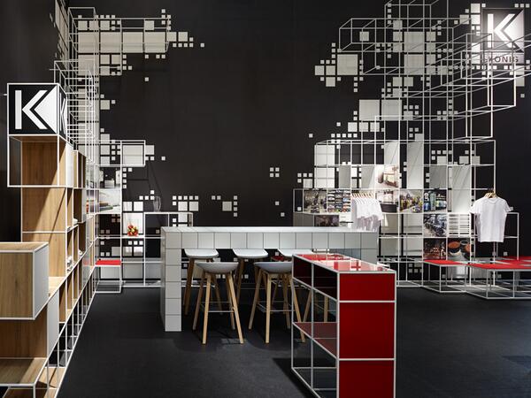 Quadratisch, praktisch, schön - Messestand für das Kubus-System von König Ladenbau auf der #EuroShop: