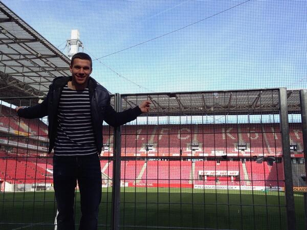 Visiting my old ground tonight;) Cross my fingers for FC! #effzeh #cologne #köln #südkurve #poldi #aha