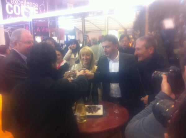degentili's tweet image. Dégustation de vins corses au stand @ctcorse au @SIA_2014 avec les pdts des chambres consulaires et de l'#ODARC