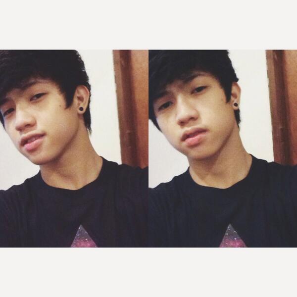 ranzkyle's tweet photo. "It hurts when someone can't appreciate the things you've been showing" yea 👀 http://t.co/EjNnCWScy8
