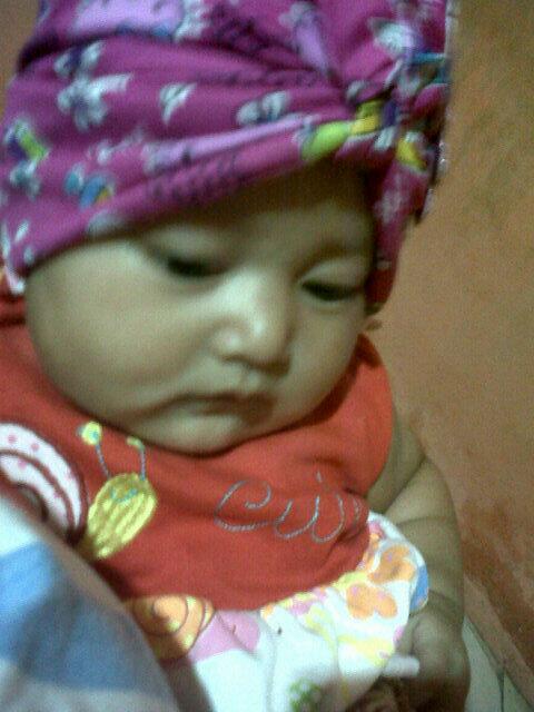 alicediiar's tweet photo. Neng uput pundung :D http://t.co/5fDgwcoOJh