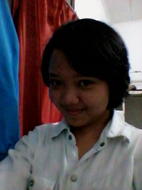 shalisyaa's tweet photo. New hair. Wdyt? =)) http://t.co/ohq6wC1t3a