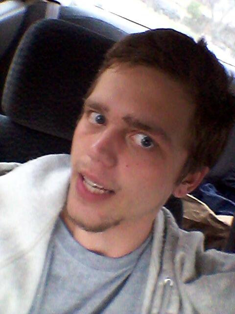ParkerPyro tweet picture