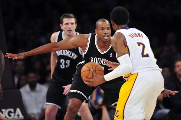 Jason Collins played for Nets last night as the 1st openly gay major N. American athlete b.globe.com/1k57MV