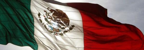 SEP_mx's tweet photo. #EsMiBandera Hoy celebramos el Día de la Bandera, símbolo de independencia, libertad y unidad. http://t.co/X8bwsFvzZ3
