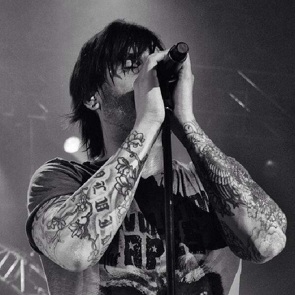 El próximo viernes 28 <a href="/MelendiOficial/">Melendi Oficial</a> actuará en el Festival Viña del Mar, del cual también es jurado. Suerte Melen!!