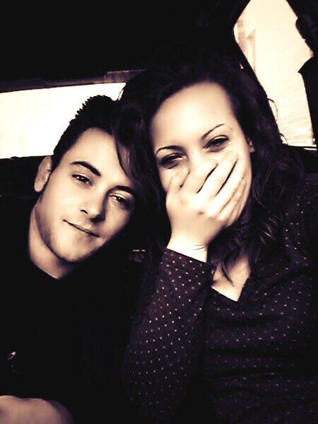 estefiymellis's tweet photo. puea nada , aqui estoi con mi Hermano @SMompean. Tee qiierooooooooooooooo♡ te comoooo jeje (: http://t.co/TPrtIvx03o