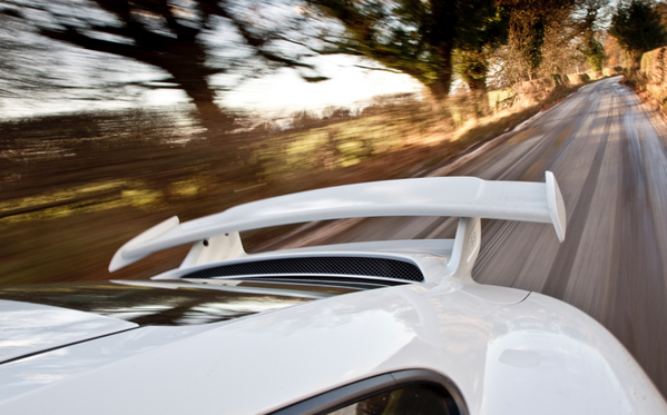 RSMagPorsche's tweet photo. L'essai routier et circuit de la #Porsche 991 GT3 est à découvrir dans notre nouveau numéro ! RDV en kiosques ! http://t.co/mJLntN0TnI