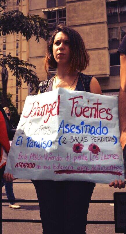 GinnaGinny's tweet image. En la protesta de @Gritos_Silentes porque #AMiMeImporta
