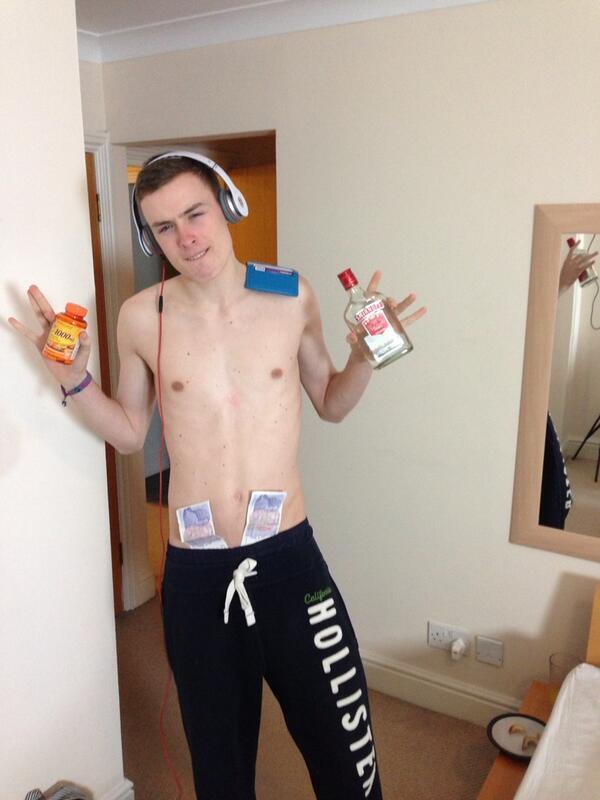 ToebiiusGeming's tweet image. Actually cu'nt sweg lyke mi