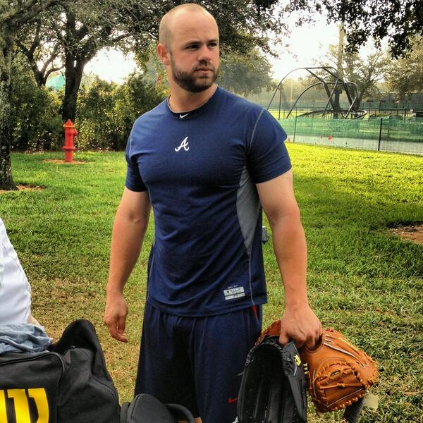 Wilson Baseball & Softball on X: Evan Gattis, aka @BulldogBeing, picks up  his A2000 1790 for dish duties & OT6 for outfield work. #WilsonGloveDay   / X