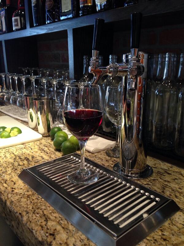 TulsaBestPizza's tweet photo. Starting2nite @4:Check out the latest in wine tech with our King Estate wines on tap&amp; a pie for $25! #tulsabestpizza http://t.co/Zjie3CDzyn