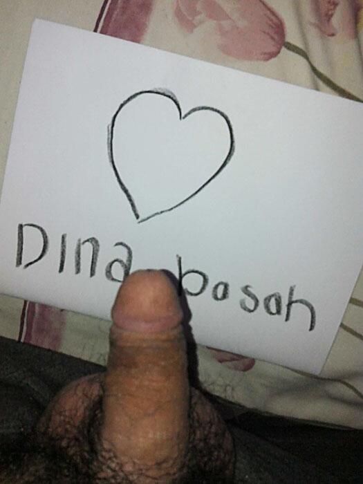 dinna_basah's tweet photo. ada yg ngirim gini ke ym ku. yak ampun kecil aja pamer. http://t.co/eV0DhdGCHD