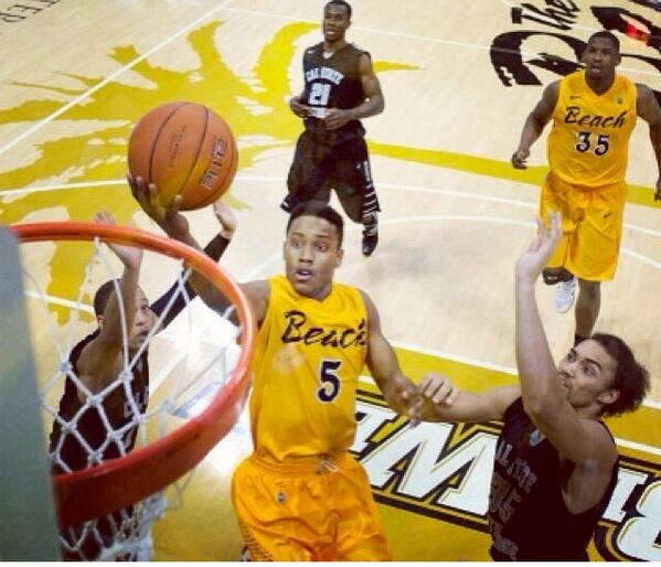 Compton_Magic's tweet photo. MikeCaffey #LBState ranks #1Steals, #4Assists and #7Scoring in the BigWest. @MikeCaffey5 is the TopPG in the League http://t.co/2Io1tCTRQB