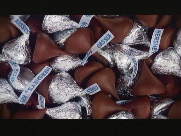 FoodSims's tweet image. Hershey Kisses