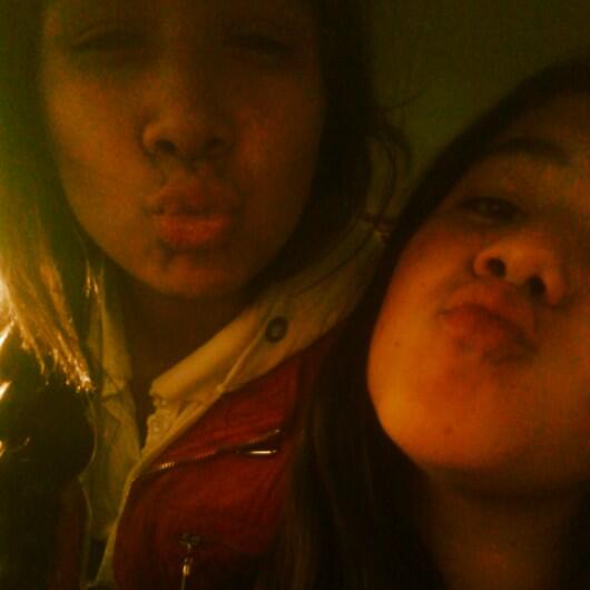 YoselynQntnna's tweet photo. Mejor amiga:3 http://t.co/rjQNCLY0I6