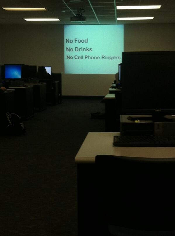 DaammnnTae's tweet image. But what if you&apos;re a diabetic ??? #TAMUCCLibrary