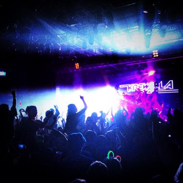 OneMoreFoot's tweet image. Krewella. Always on point 💜