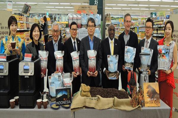 KBRI Seoul: E - mart Sells Indonesian Coffee kemlu.go.id/Pages/Embassie…