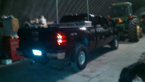 etha_wj's tweet photo. I'm going to get a duramax like this http://t.co/N9XXPghkk1