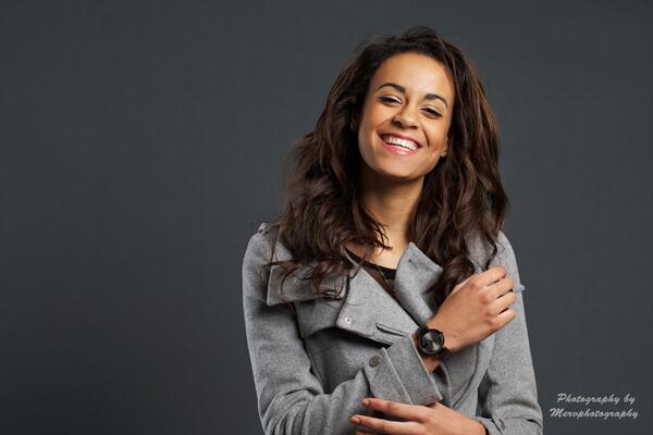 MervModels's tweet image. Shalea my product model.