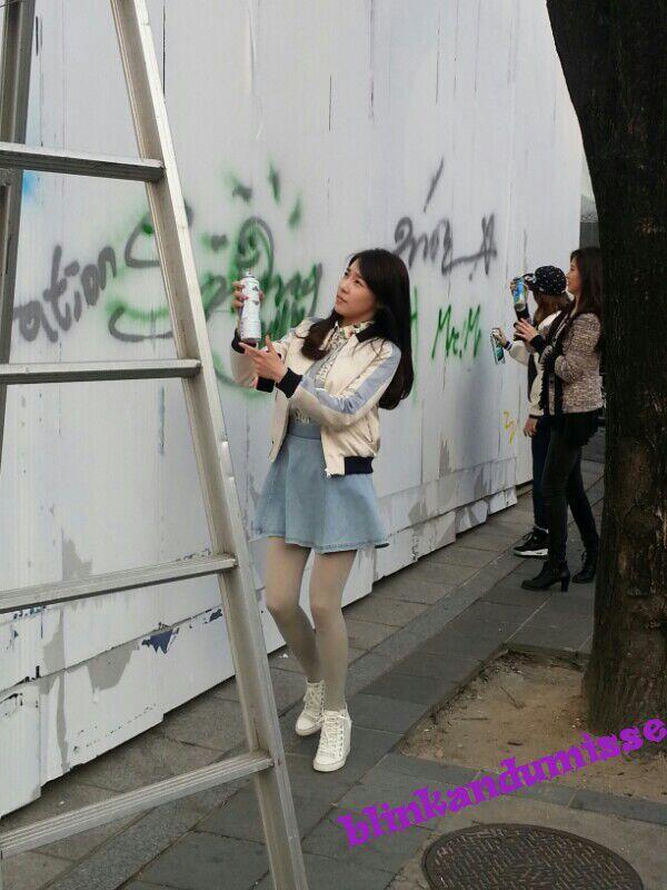 140225 SM사옥앞, 낙서하는 소녀들 + 그래피티 사진