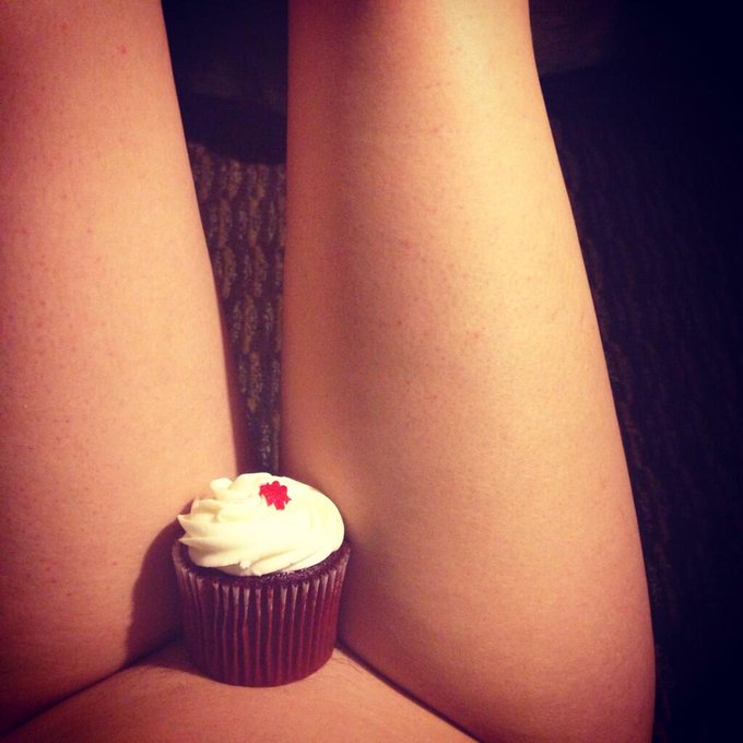 Desert anyone? http://t.co/yYTn63FNyn