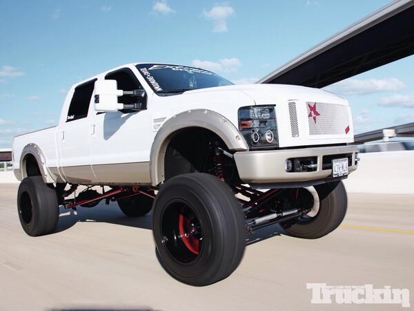 mudfreaks's tweet image. #F250