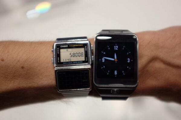 TexasChance's tweet photo. The Galaxy Gear 2 should be called the Galaxy Gear Too Big. #refigerator http://t.co/pligfF8OBA