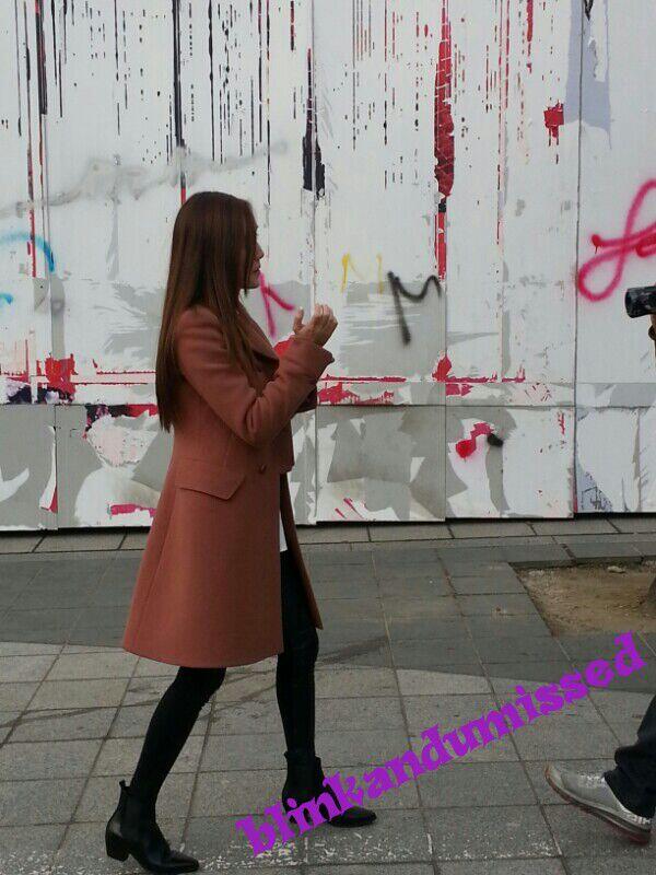 140225 SM사옥앞, 낙서하는 소녀들 + 그래피티 사진