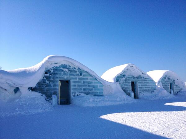 カスタネット 行ってきました アイスヒルズホテルin当別 アート と 北欧 をテーマに楽しむ 氷と雪の世界 とても綺麗でした 氷の家に憧れてたので 寒かったけど 笑 感動しましたhttps T Co Lisvalwyam Http T Co Zikprsn6vs