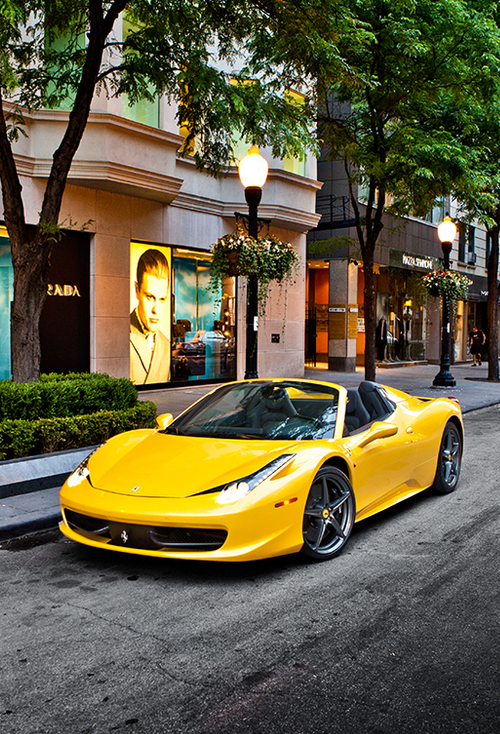 Bossluxuryuk's tweet photo. Yellow Ferrari posing ourside #Prada http://t.co/7H9ZwfqUHk http://t.co/GxR1tMpd8d