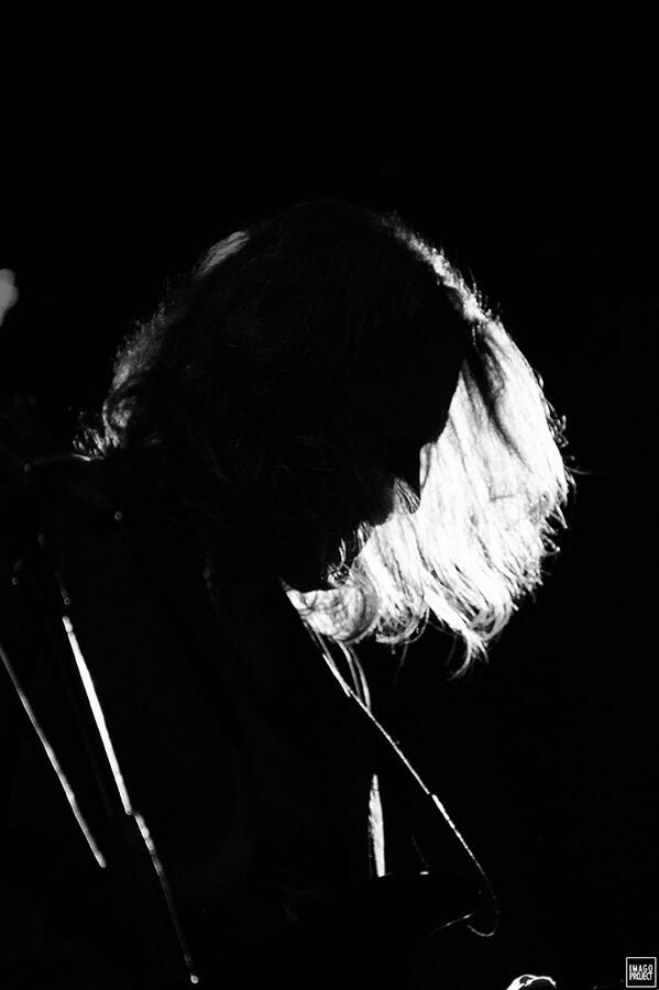 imagoproject's tweet photo. @RobbenFord #music #concert #live #blackandwhite http://t.co/7HjKcsL9yl