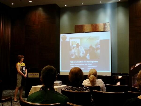 HEDprogram's tweet image. Partnership director Judy Hogan of @middlesex_cc discusses @HEDprogram project in #Morocco at @CCID_global #ccidac14.