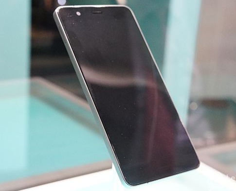 djezzy's tweet photo. #MWC14 #Wiko #MAZING #octocore et #4G pour la rentrée (septembre) http://t.co/IVQPzxvyHf