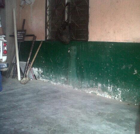 ArlyngFlaco's tweet photo. Miren esto q miedo da http://t.co/6wlubdO3XI