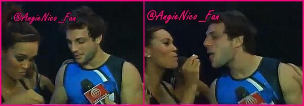 AngieNico_Fan's tweet photo. En la boquita sdcoikndsx Como pide el bebe >.<' ♥ http://t.co/xYuxxz6T5h