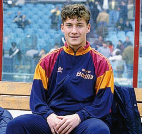 90s Football on Twitter: "A young Francesco Totti pictured in 1993.  http://t.co/VHdROY6aoU"