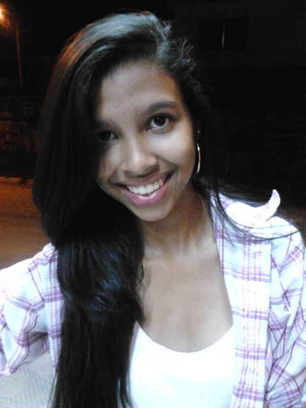 22_damasce's tweet photo. linda eu ne SQN http://t.co/VNPpVwf0h5