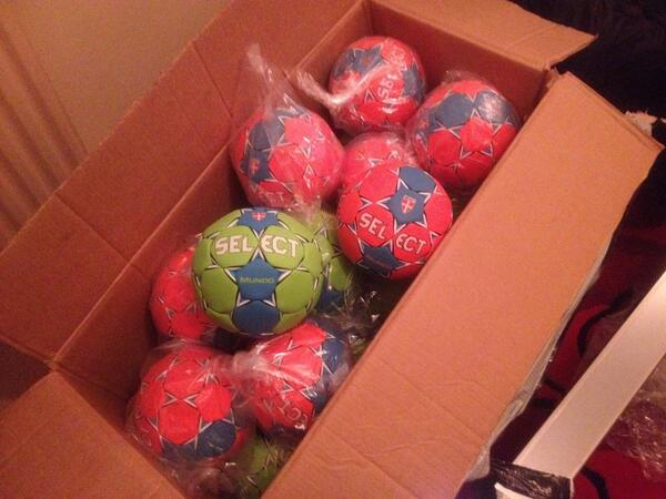 AltonHandball's tweet image. Look what came in the post today. Thanks @HandballExperts!