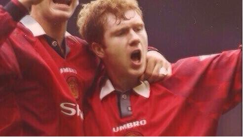 BBCM0TD2's tweet photo. @SlowSportsNews What's the odds on this man scoring the winner tonight in a 3-2 United win? #MUFC http://t.co/LlwRPWvrTx