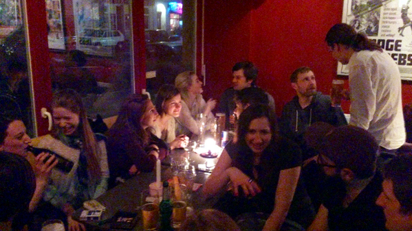LearnGerman2013's tweet photo. #LearnGerman in #Berlin 
PSP Sprachpunkt-#Stammtisch 
#Kreuzberg 
#GooglePlus 
https://t.co/Gtrk9dS32Q http://t.co/XxzhDquDBV