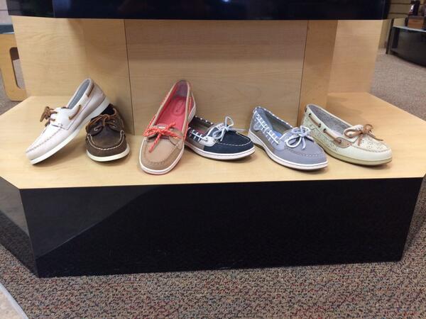 LokersShoes's tweet photo. Ladies, our new @SperryTopSider Spring collection is now on the shelves! #ThinkSpring http://t.co/uYCuT1BPwb