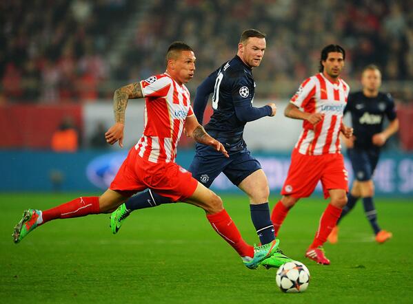 ManUtd's tweet photo. FT: Olympiacos 2 United 0. A night to forget for #mufc, who now have it all to do in the second leg at Old Trafford. http://t.co/D4XGS4Q0LK